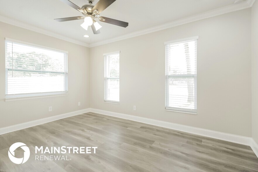 Building Photo - 1721 Shasta Ct