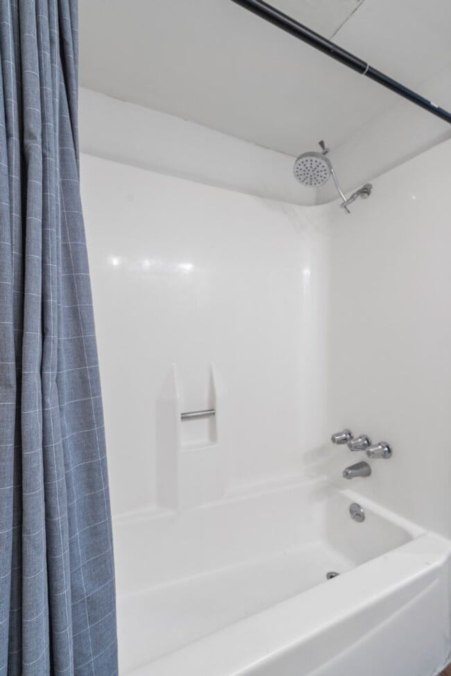 Building Photo - 4105 Speedway Unit 101, Austin, TX 78751