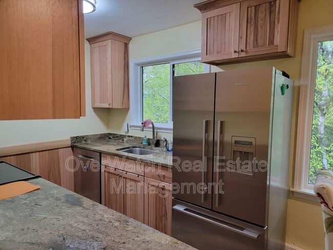 Primary Photo - 3031 Lois Dr