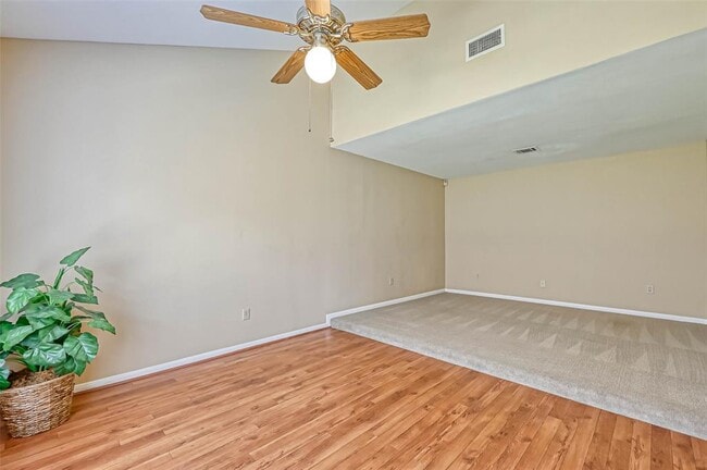 Building Photo - 2223 Kinbrook Dr