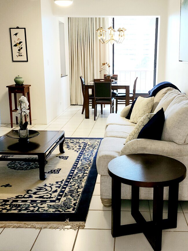 Living Room - 1314 Victoria St