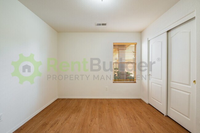 Building Photo - CALL US TODAY AT (505) 808-6467 TO SCHEDUL...