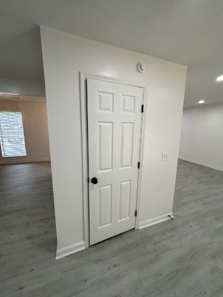Building Photo - 3221 New Towne Rd