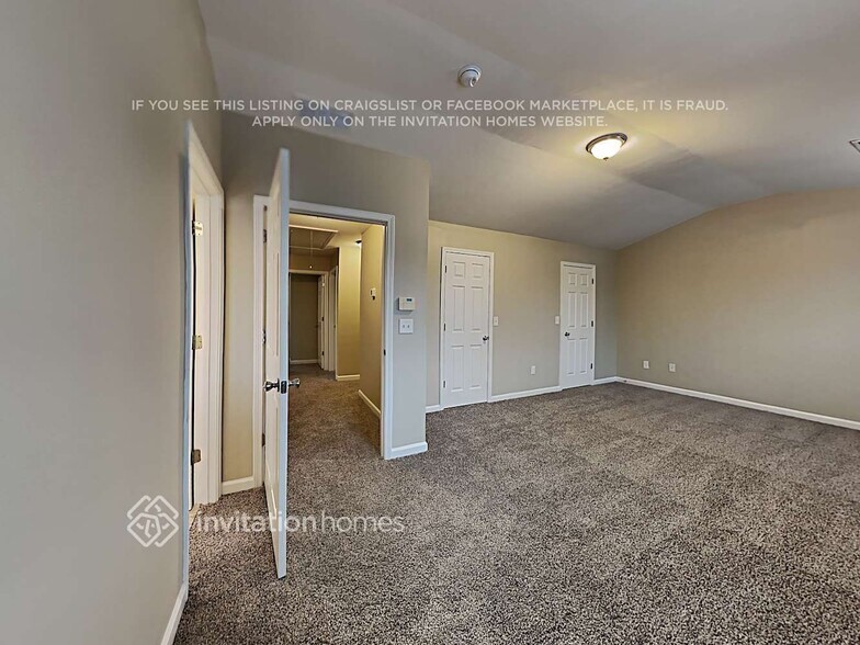 Building Photo - 4012 Angels Dr