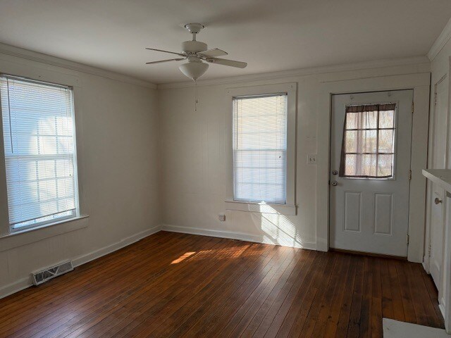 Building Photo - 6 Maplecroft St