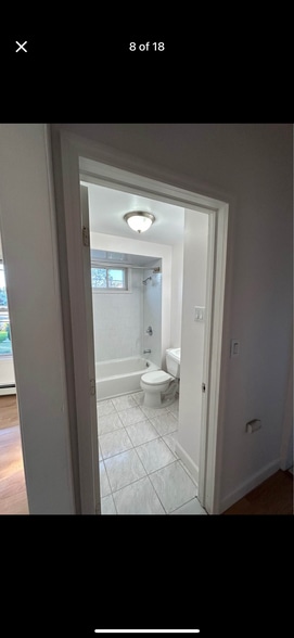 Building Photo - 466 Cortlandt St