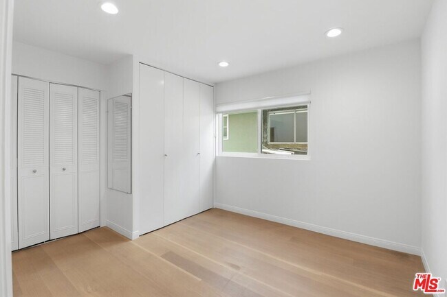 Building Photo - 18149 Wakecrest Dr