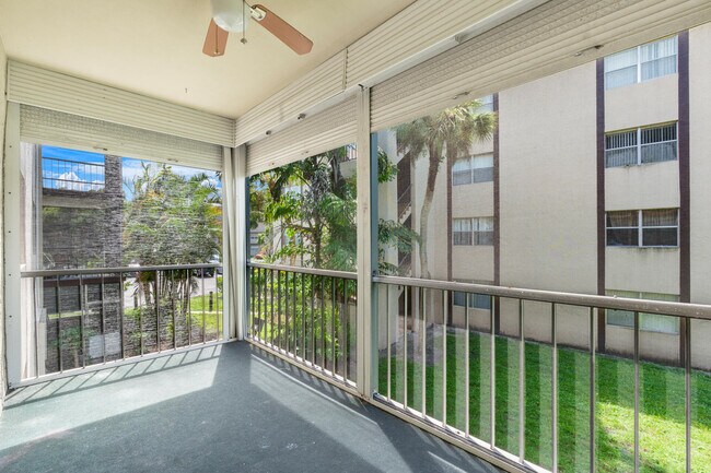 Building Photo - 6300 S Falls Cir Dr