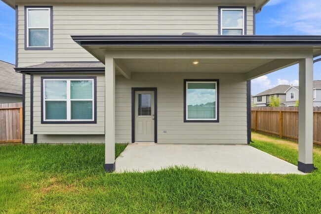Building Photo - 2405 Bray Head Dr