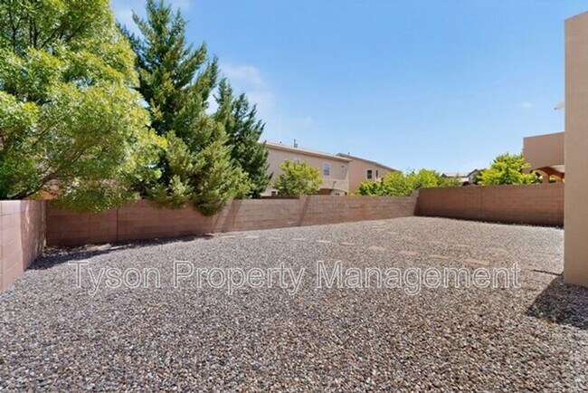 Building Photo - 1840 Bold Ruler St