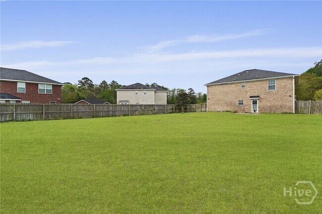 Building Photo - 220 Augusta Way