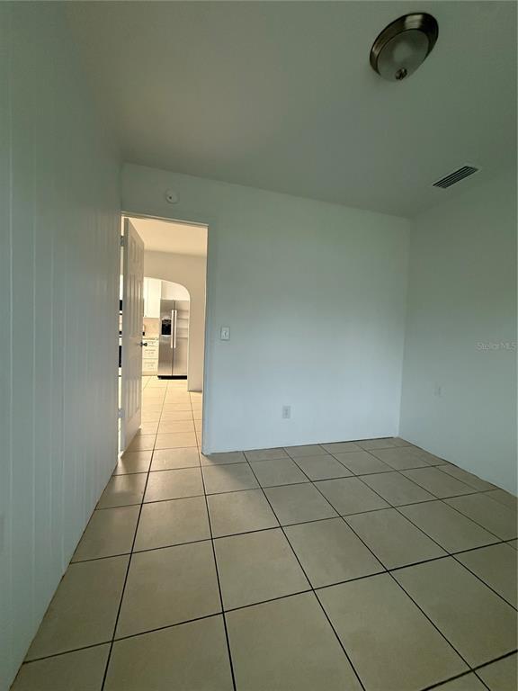 Building Photo - 387 W Minneola Ave
