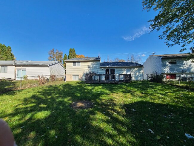 Building Photo - 5403 Refugee Rd