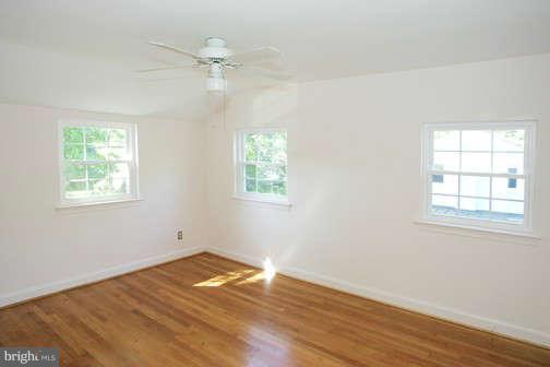 Building Photo - 5212 Ventnor Rd