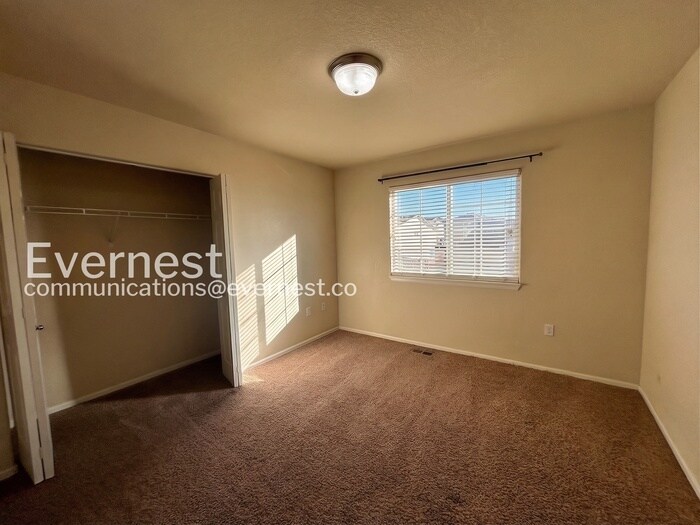 Building Photo - 4934 Haiti Way