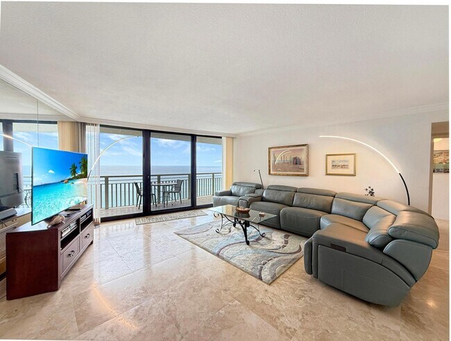 Building Photo - 3000 N Ocean Dr