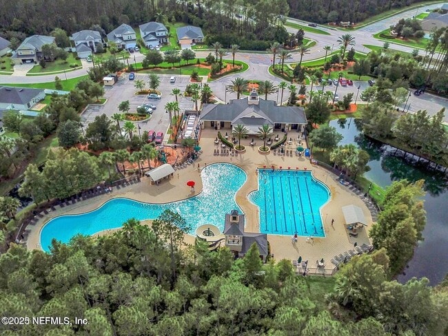 Building Photo - 105 Leese Dr