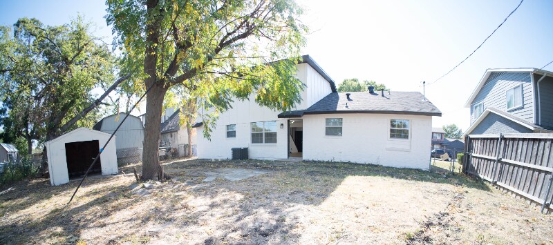 Building Photo - 4113 Glenhaven Dr