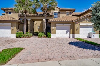 Building Photo - 8348 NW 127th Ln