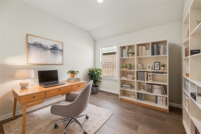 Building Photo - 411 Revolution Rd