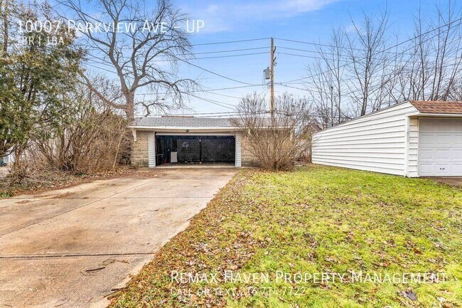 Building Photo - 10007 Parkview Ave