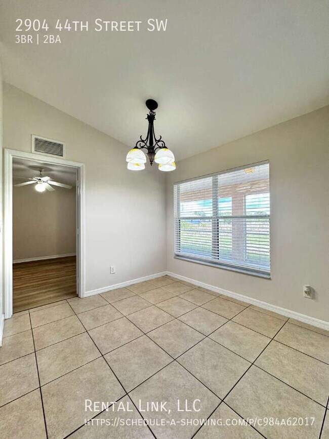 Building Photo - 2904 44th St SW