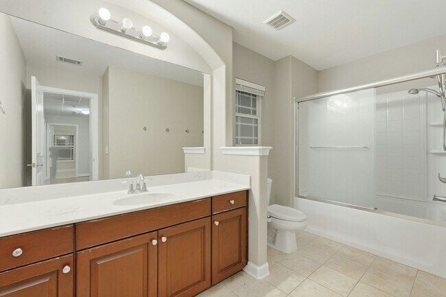 Building Photo - 218 Byron Dr