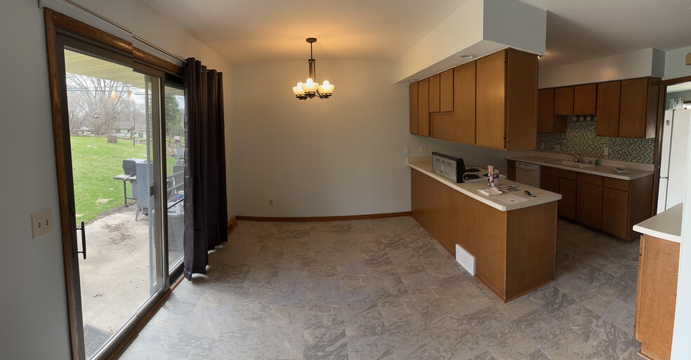 Dining Room - 3001 Ashford Ln