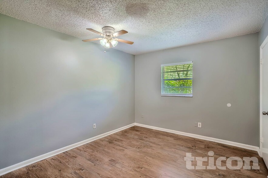 Building Photo - 1601 N Wills St