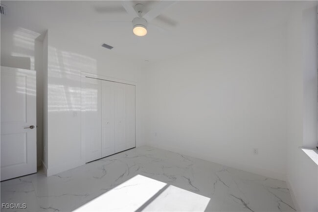 Building Photo - 849 Dowd Ave