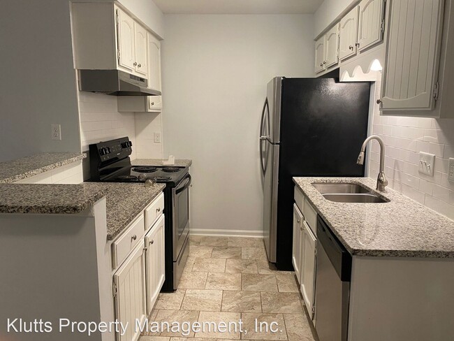 Building Photo - 2 br, 2 bath House - 11211 Johnston Rd.