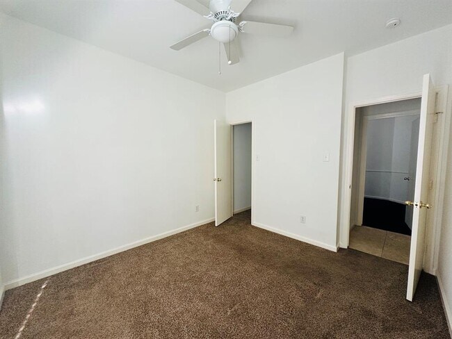 Building Photo - 16719 Keegans Ridge Way Dr