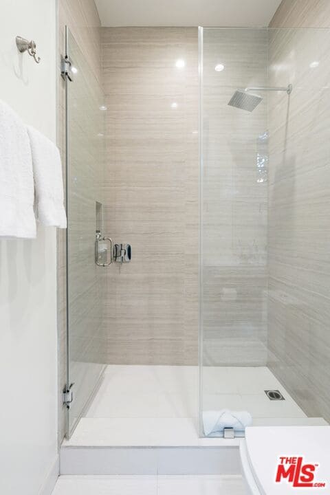 Building Photo - 1723 S Durango Ave