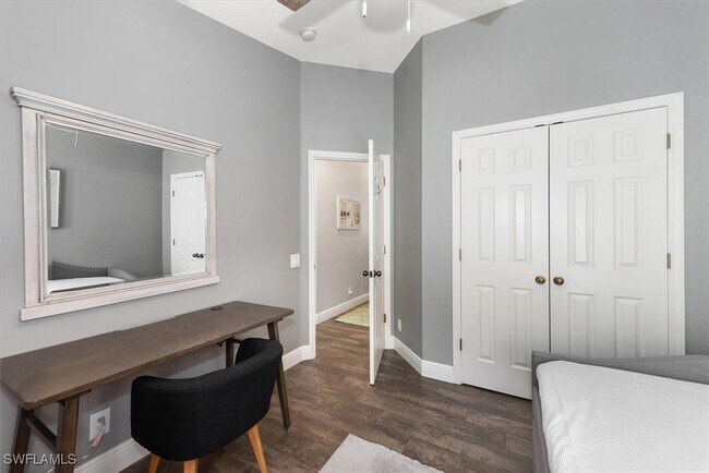 Building Photo - 8884 Fawn Ridge Dr