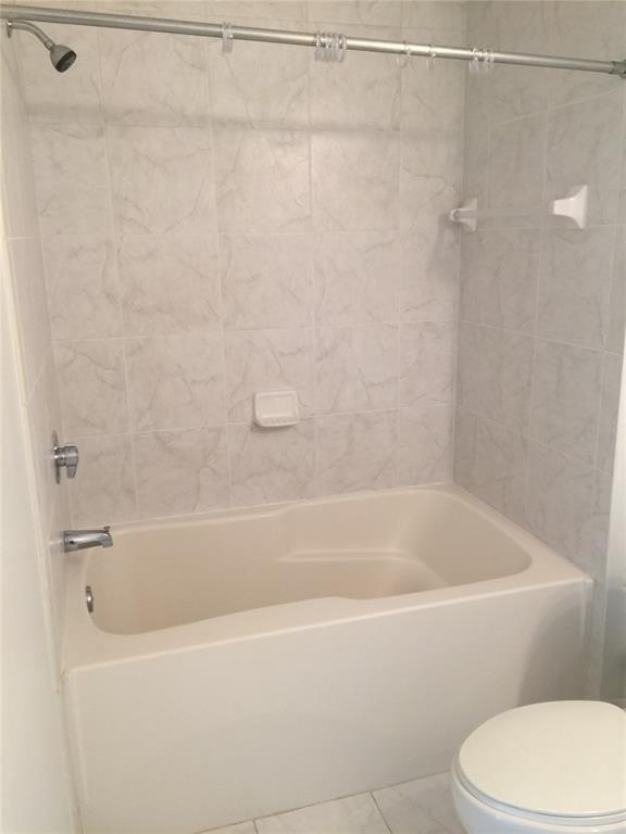 Building Photo - 133 NE 2nd Ave