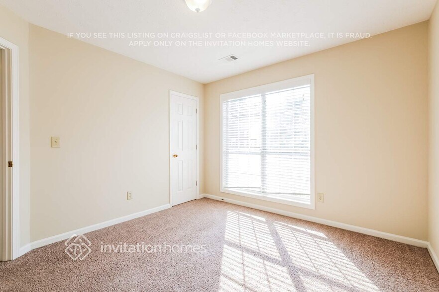 Building Photo - 3350 Summit Pl Dr