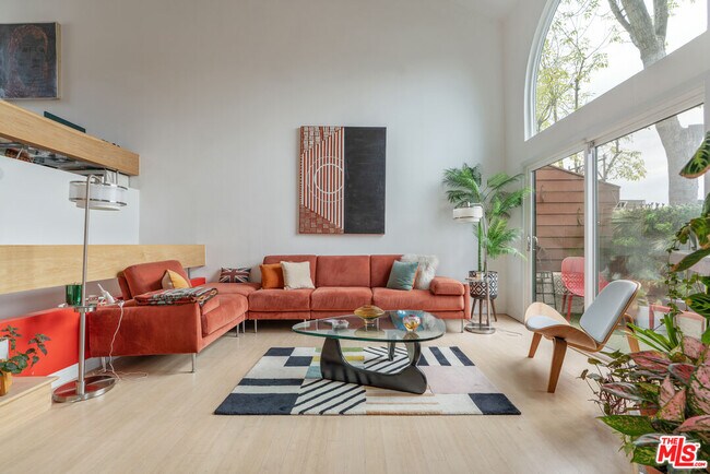 Building Photo - 1979 Grace Ave