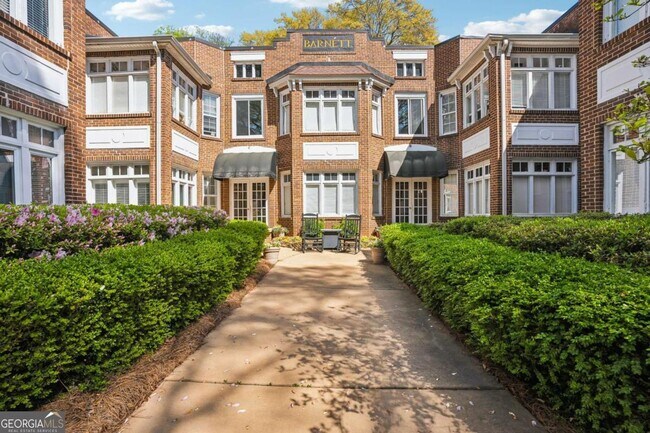 Primary Photo - 737 Barnett St NE