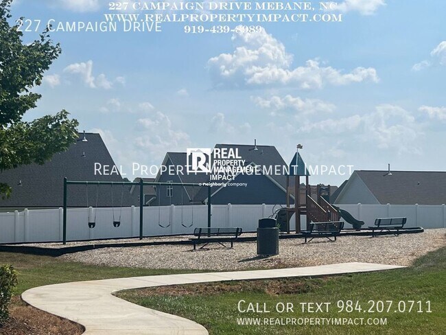 Building Photo - 227 Campaign Dr