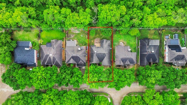 Building Photo - 1715 Parkview Ln