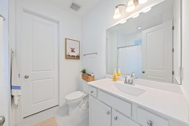 Building Photo - 13528 Machiavelli Way