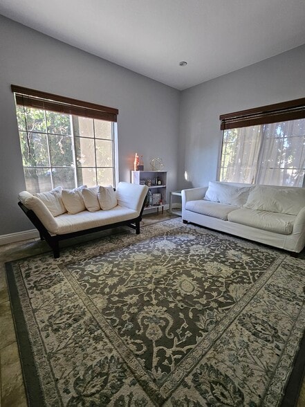 Building Photo - 137 W Central Ave