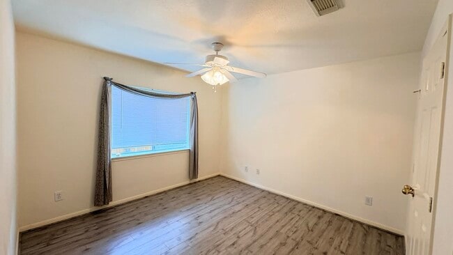 Building Photo - 12918 Stratford Mill Ln