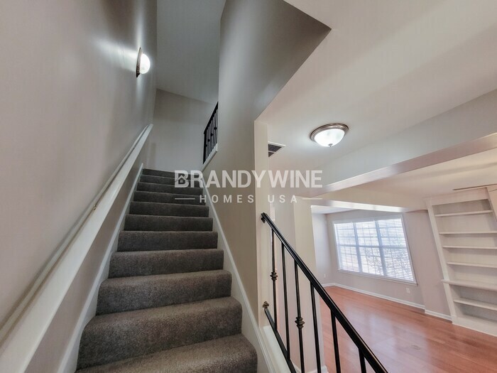 Building Photo - 967 Cairn Creek Dr