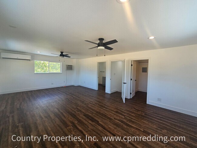 Building Photo - Remodeled Spacious House with Shop on 5 Ac...
