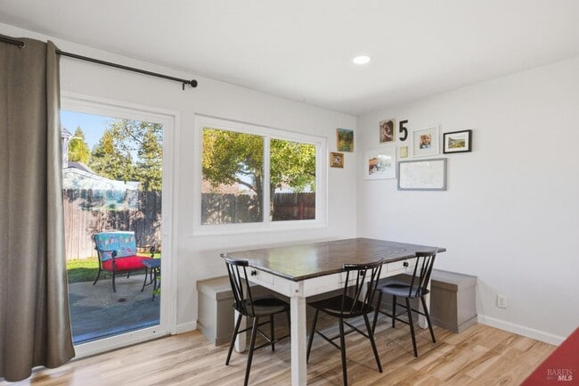 Building Photo - 1100 Merrill Ct