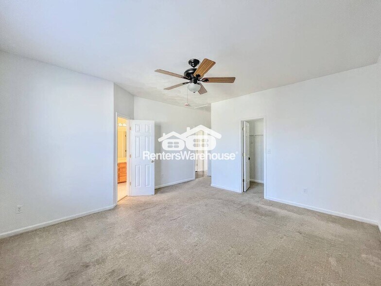 Building Photo - 1405 Church St