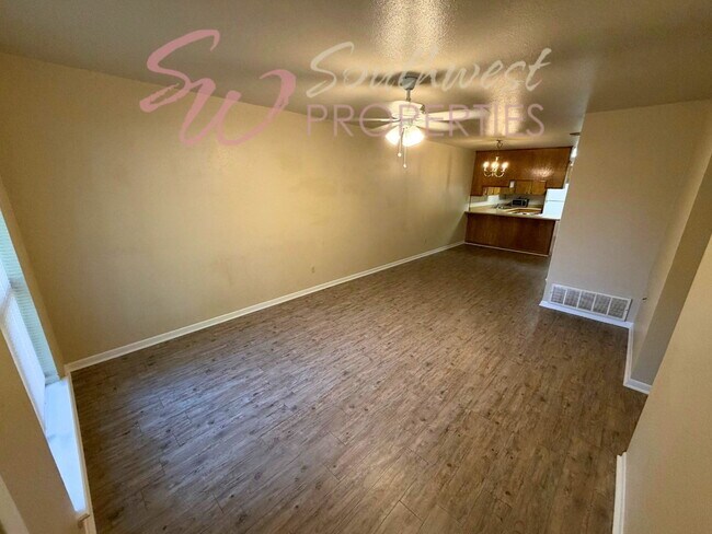 Building Photo - 3 bedroom 2 bath in an excellent neighborhood