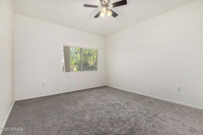 Building Photo - Elevated Views, 1bd, 1bth Condo