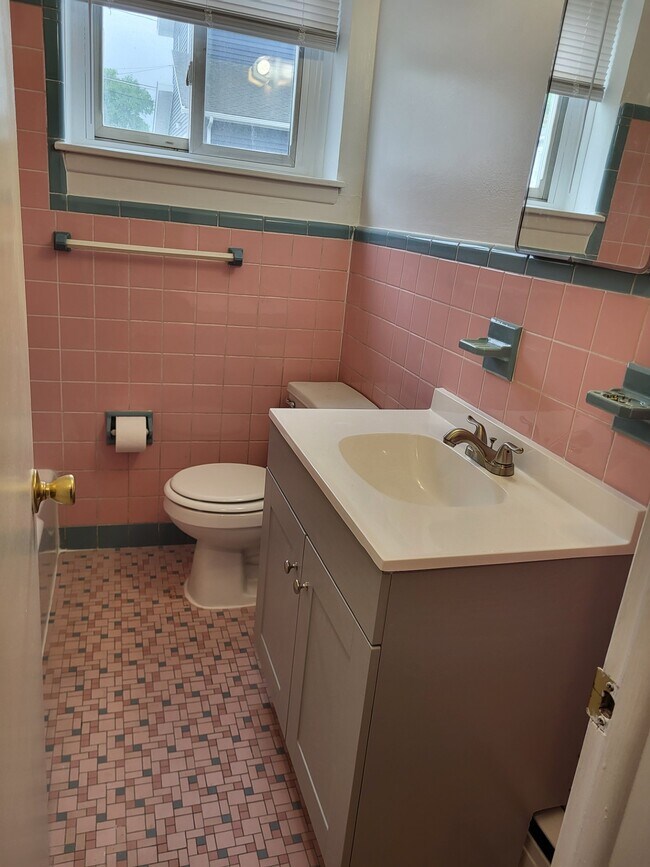 Building Photo - 209 NJ-168
